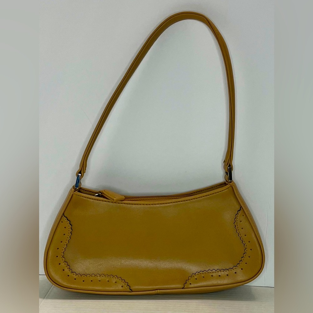 🐥 Charter Club Bag